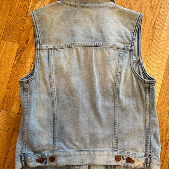 Jean jacket - Picture 2 of 4